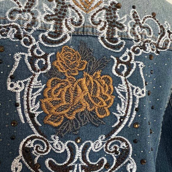 Isabel Hayley Women's Size 14 Vintage Wash Embroidered Beaded Denim Jacket - Picture 9 of 13
